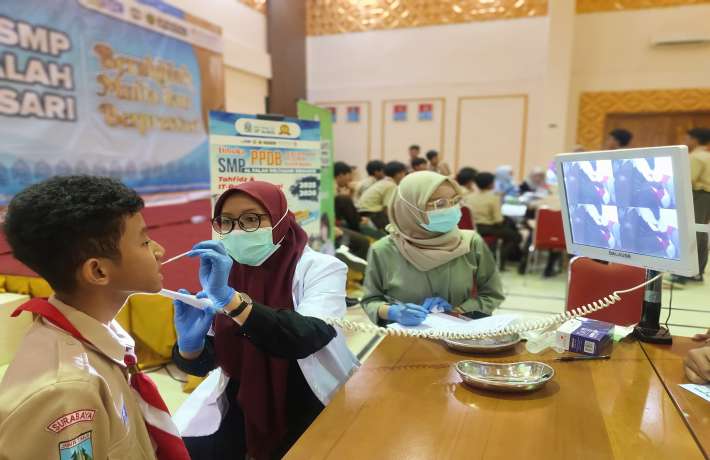 Kelas Inspirasi SMP Al Falah Deltasari Hadirkan Alumni Bahas Kesehatan Gigi